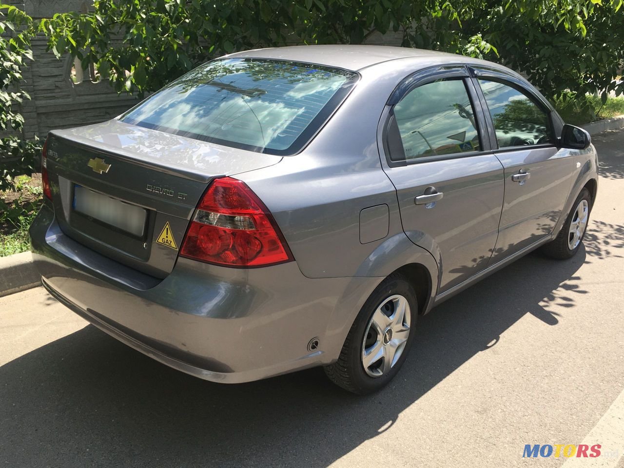 2011' Chevrolet Aveo photo #2
