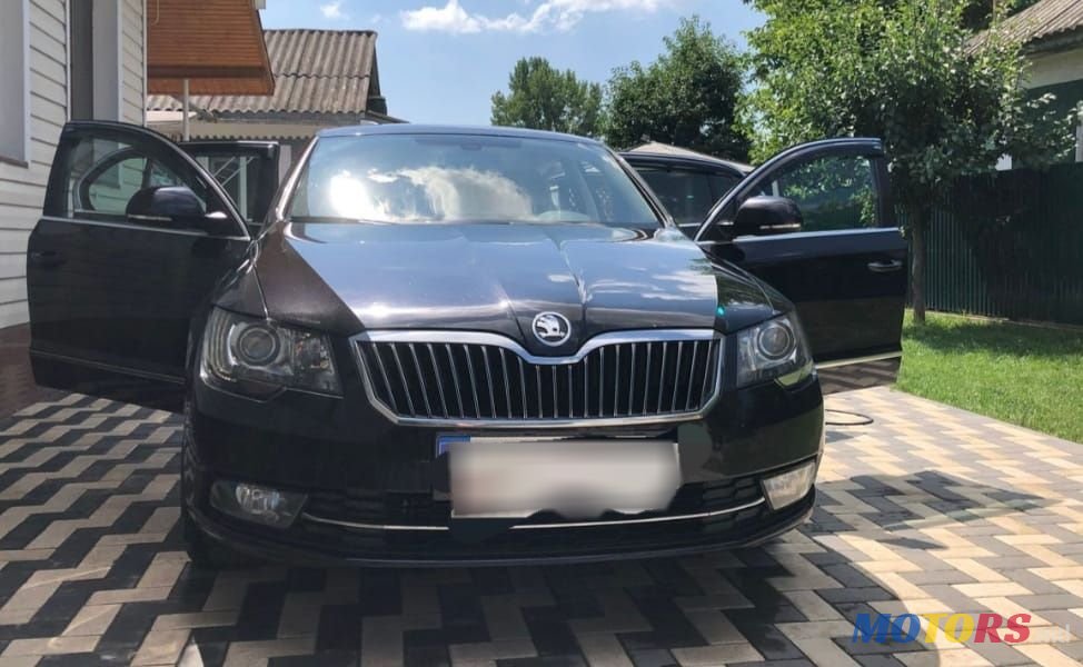 2014' Skoda Superb photo #1