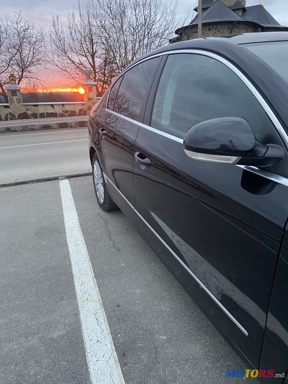 2008' Volkswagen Passat photo #6