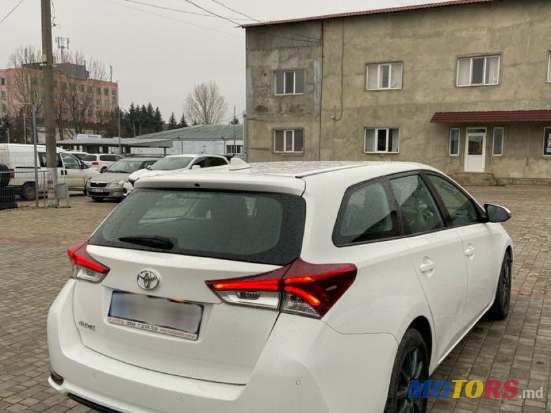 2018' Toyota Auris photo #1