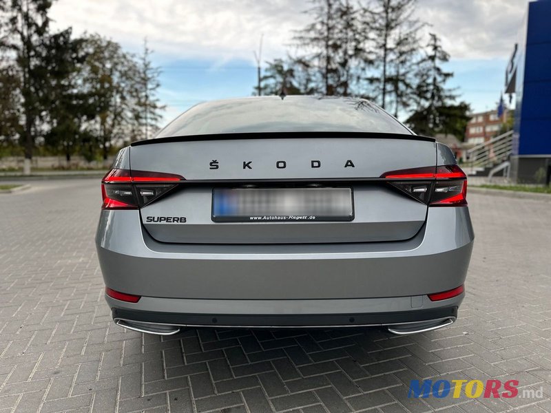 2020' Skoda Superb photo #6