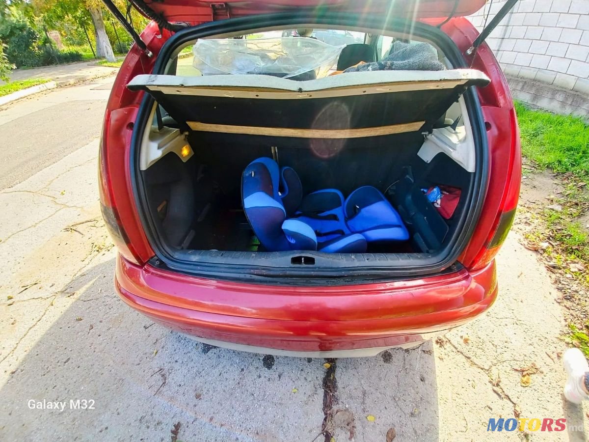 2003' Citroen C3 photo #4