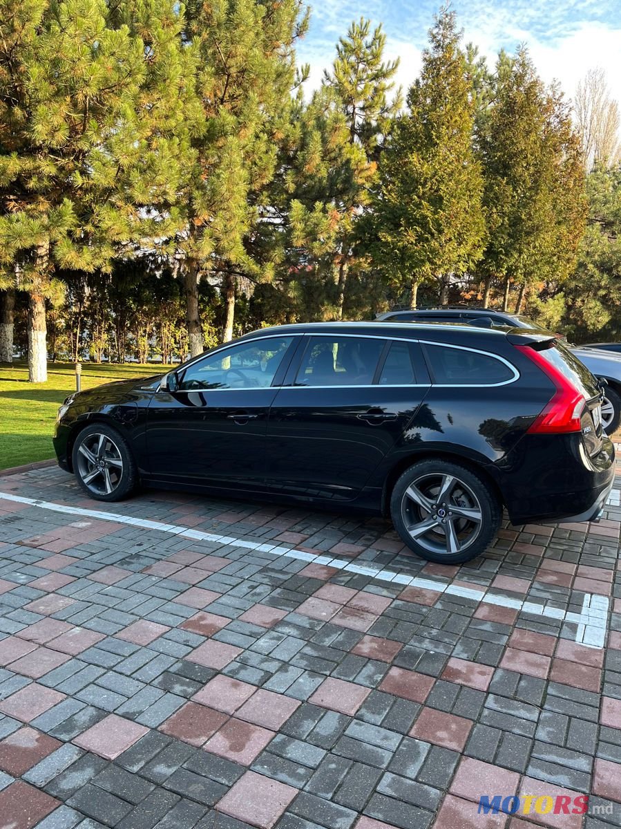2014' Volvo V60 photo #2