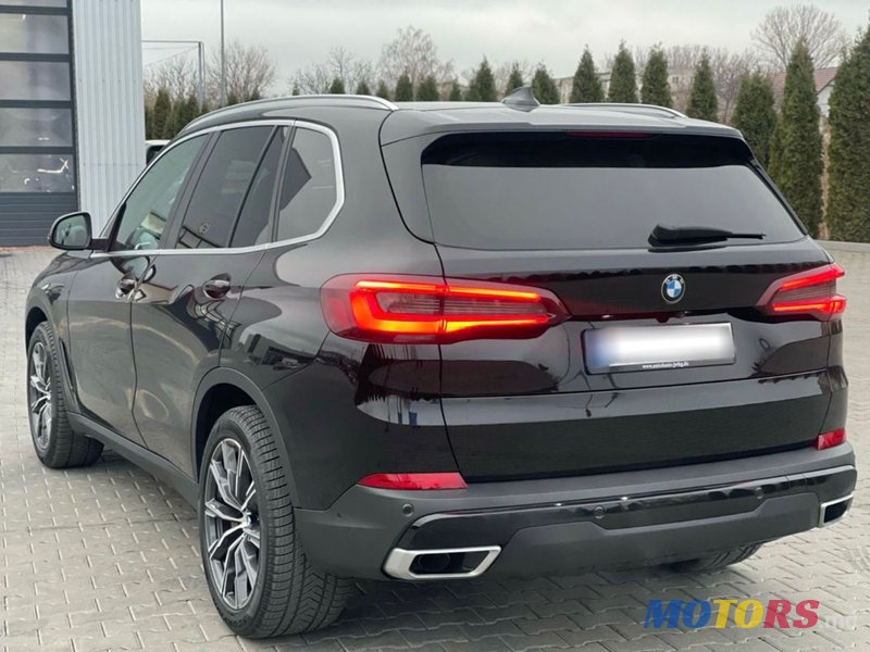 2020' BMW X5 photo #5