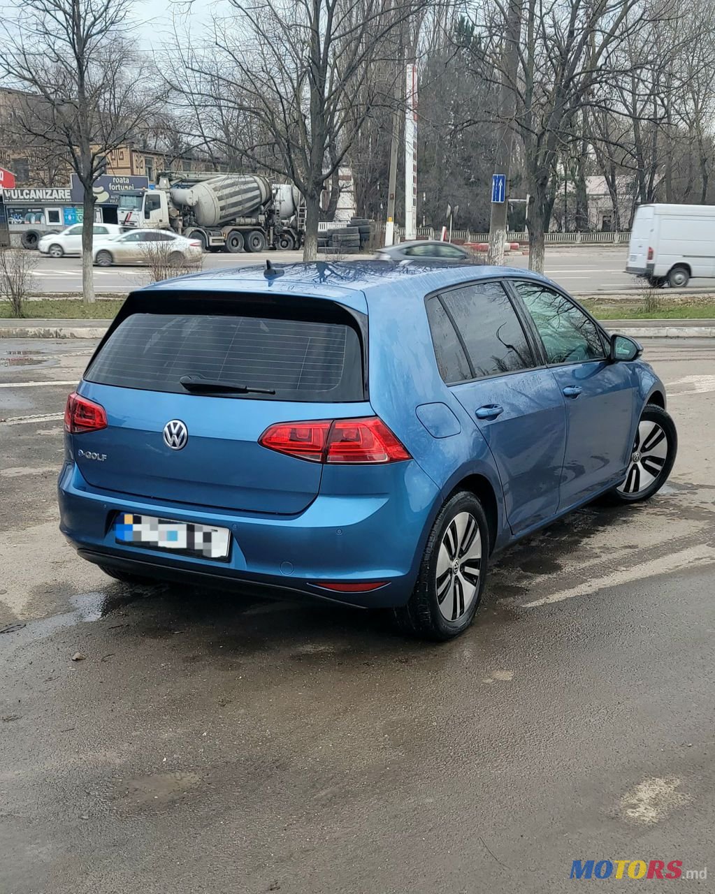 2014' Volkswagen Golf photo #1