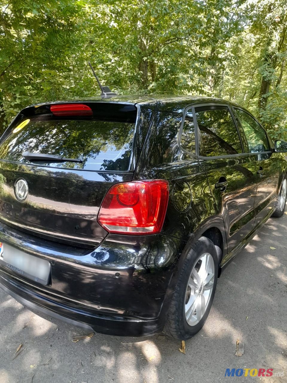 2012' Volkswagen Polo photo #2