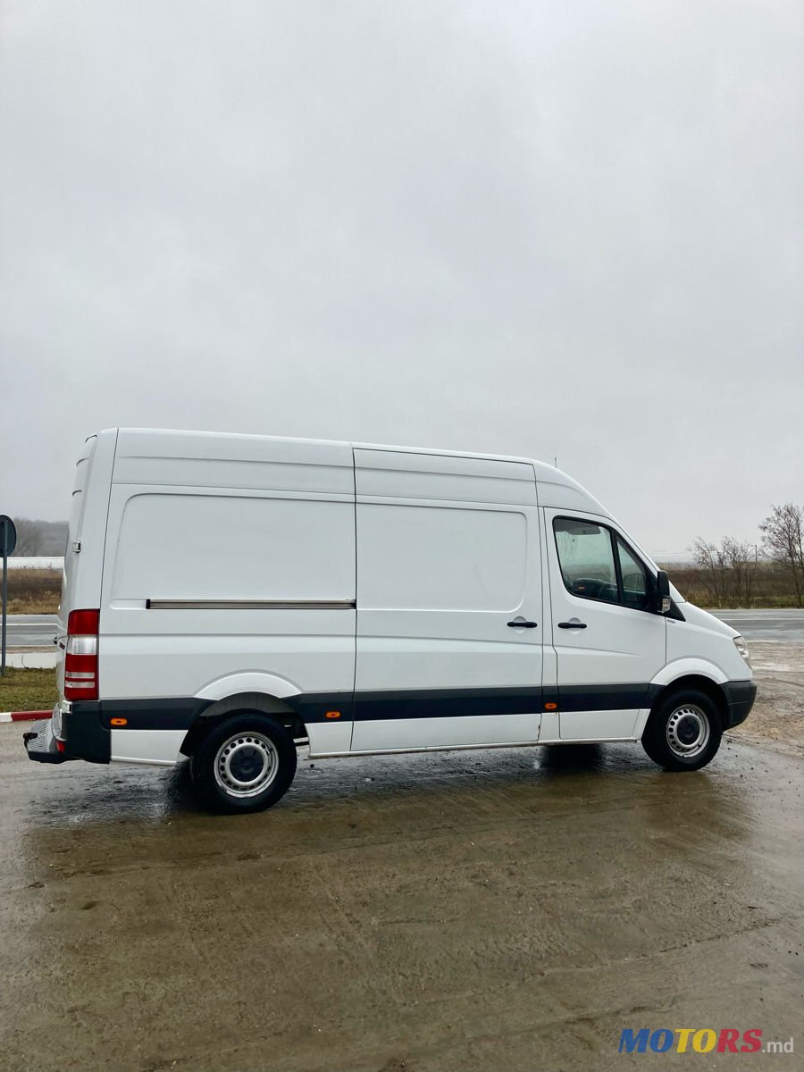 2011' Mercedes-Benz Sprinter 313 CDI photo #1