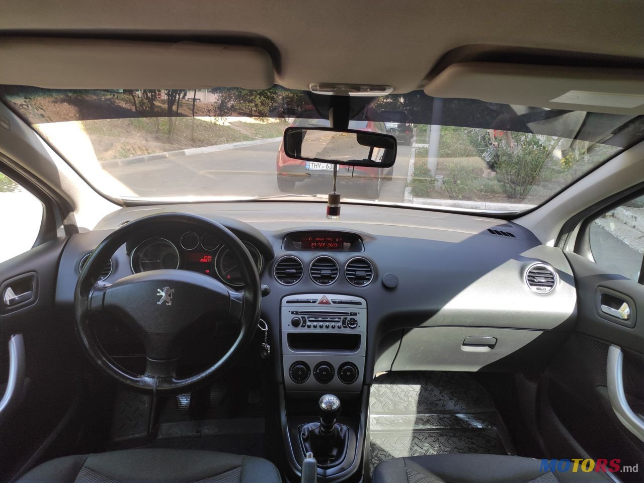 2009' Peugeot 308 photo #6