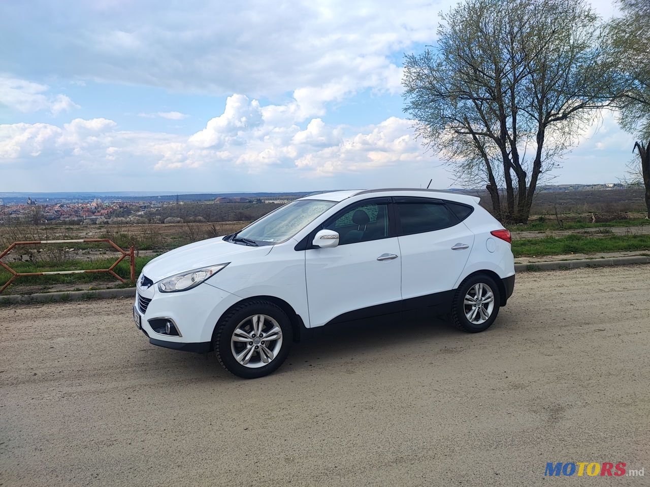 2011' Hyundai Tucson photo #4