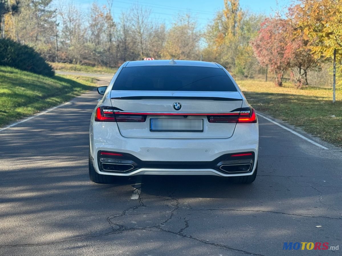 2019' BMW 7 Series photo #5