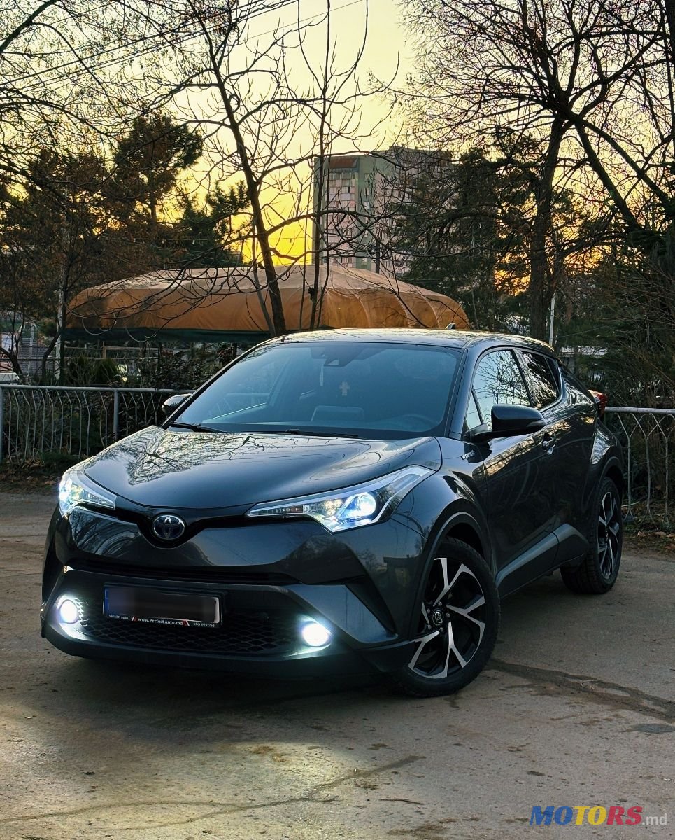 2018' Toyota C-HR photo #1