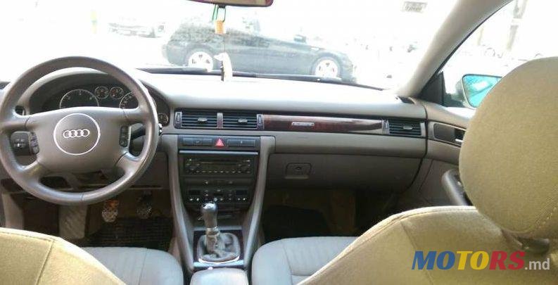 2001' Audi A6 photo #3