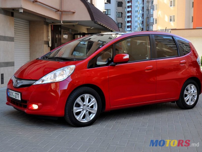 2011' Honda Jazz photo #2