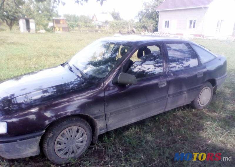 1992' Opel Vectra photo #1
