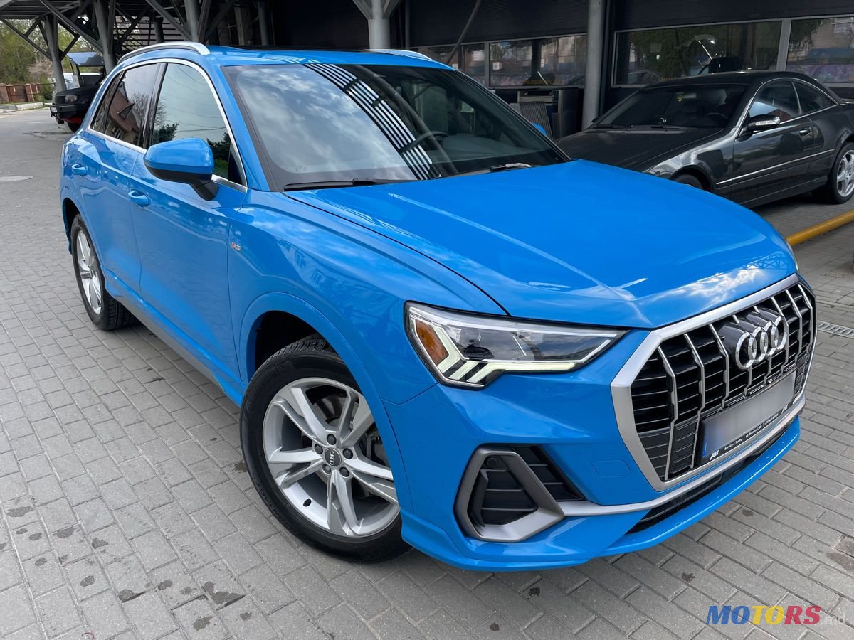 2020' Audi Q3 photo #1