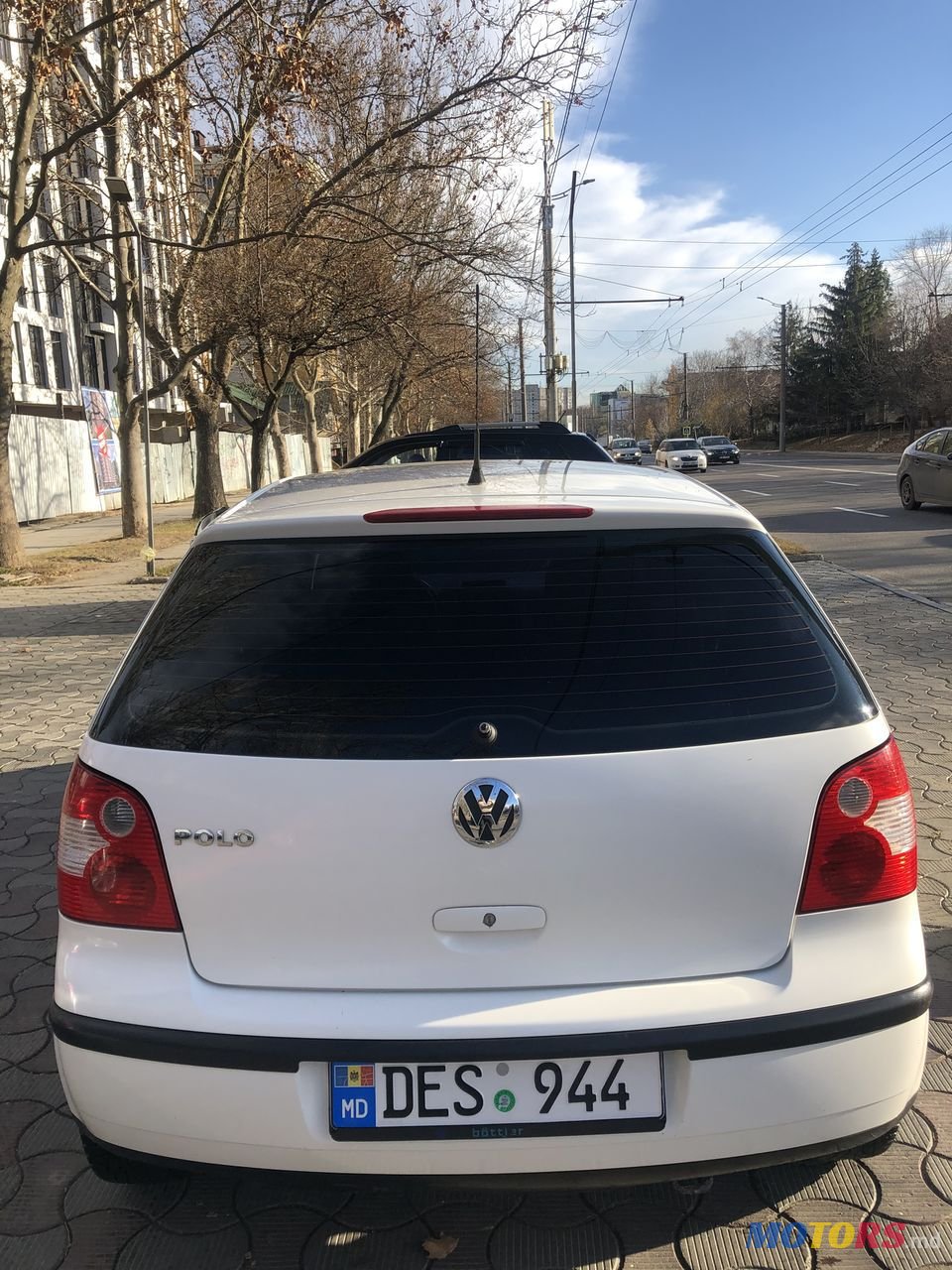 2004' Volkswagen Polo photo #2