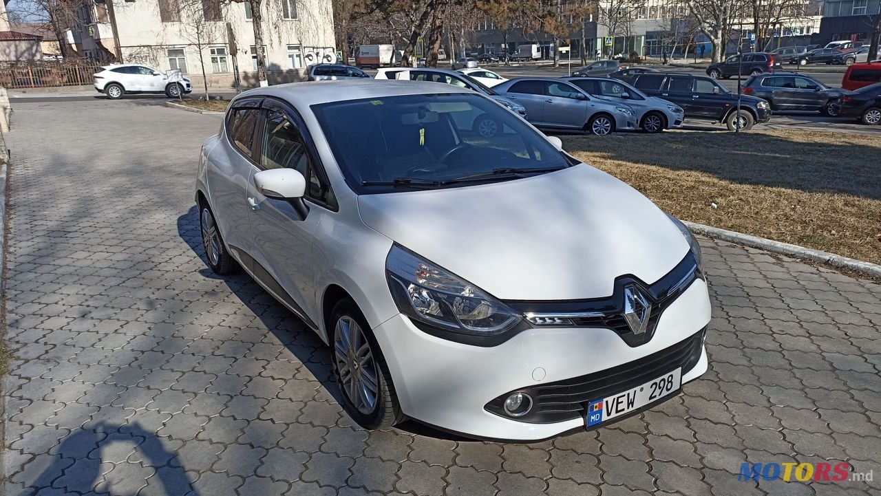 2015' Renault Clio4 photo #2