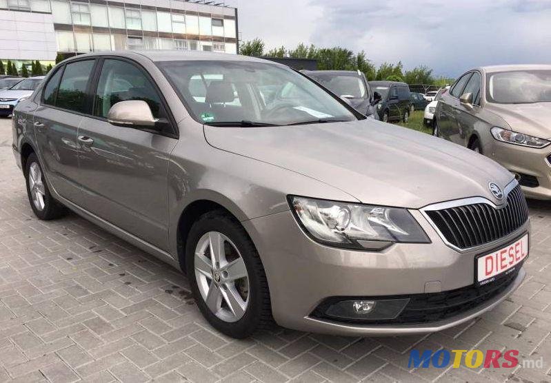 2013' Skoda Superb photo #1