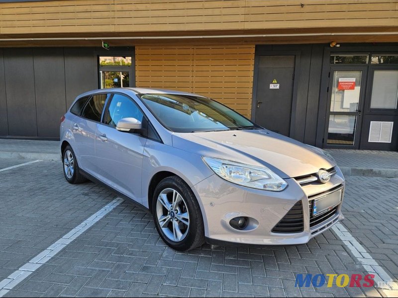 2013' Ford Focus photo #2