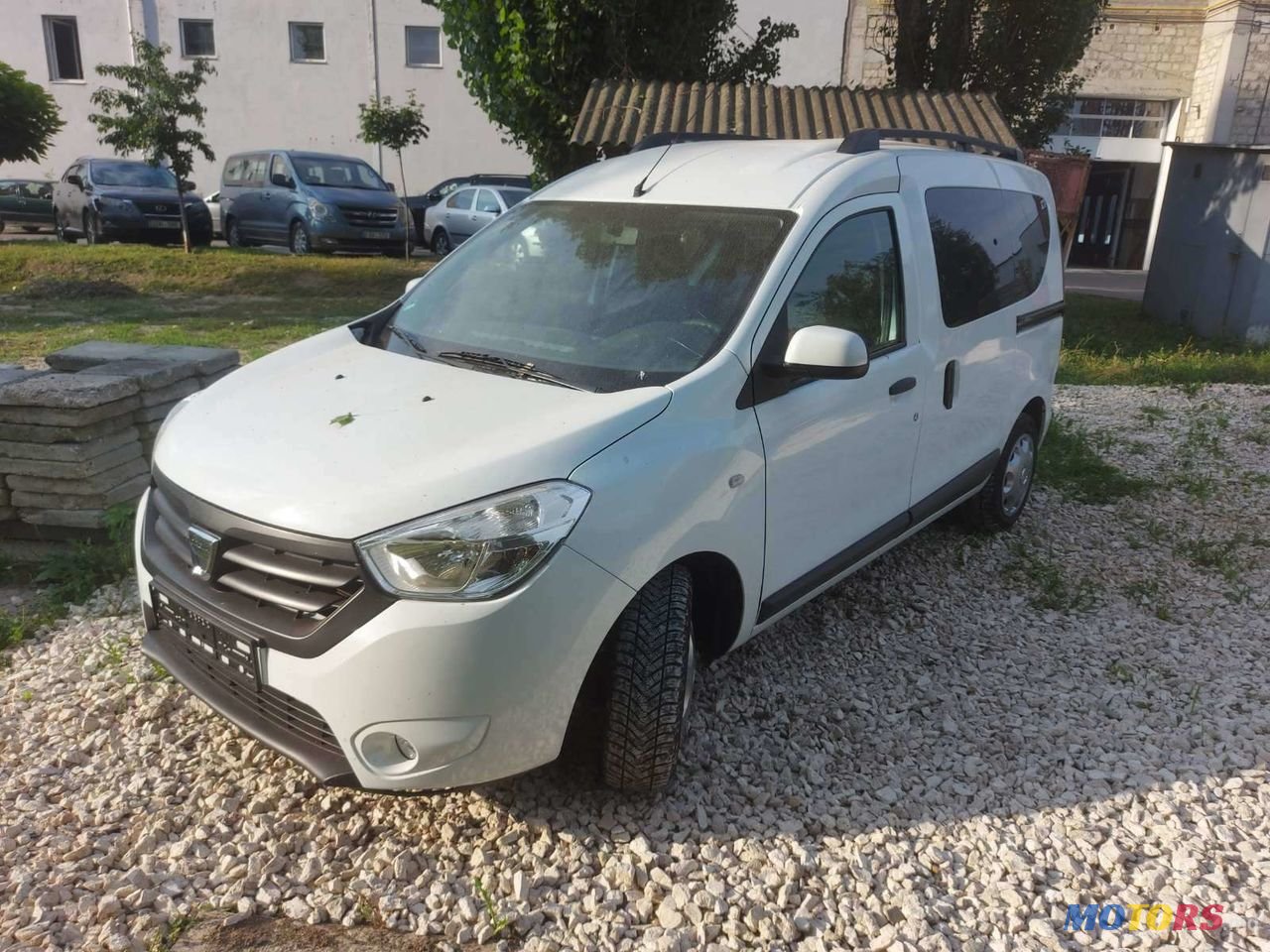 2015' Dacia Dokker photo #1