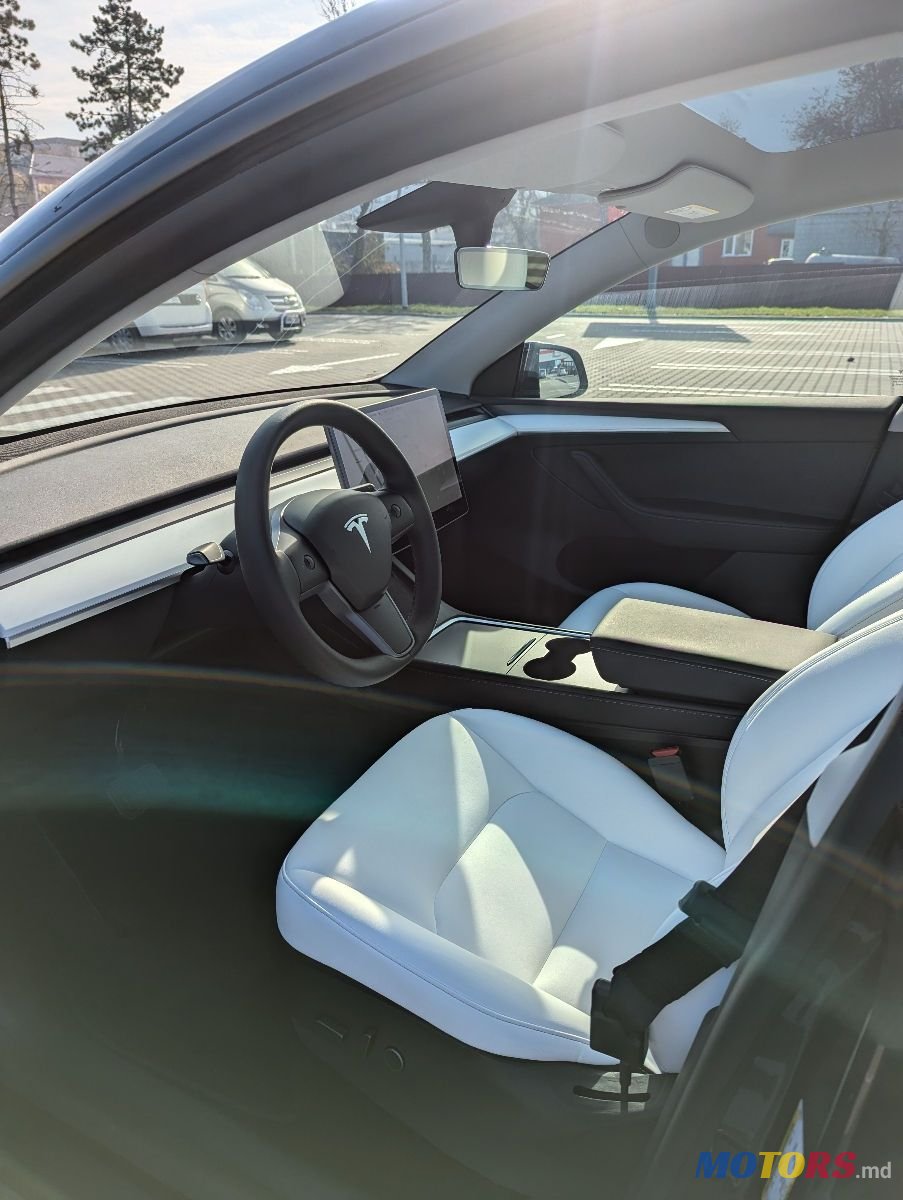 2022' Tesla Model Y photo #4