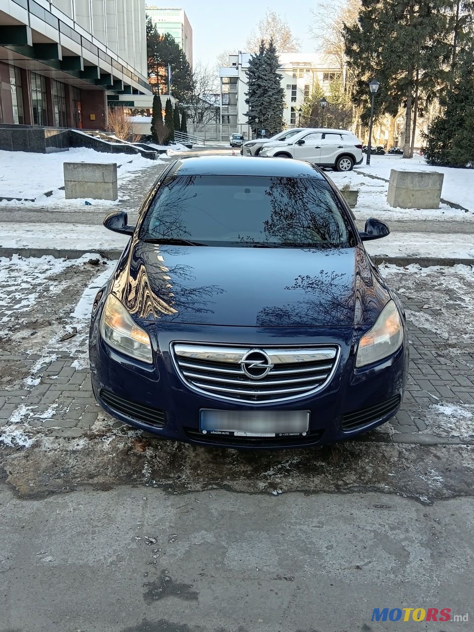 2011' Opel Insignia photo #4