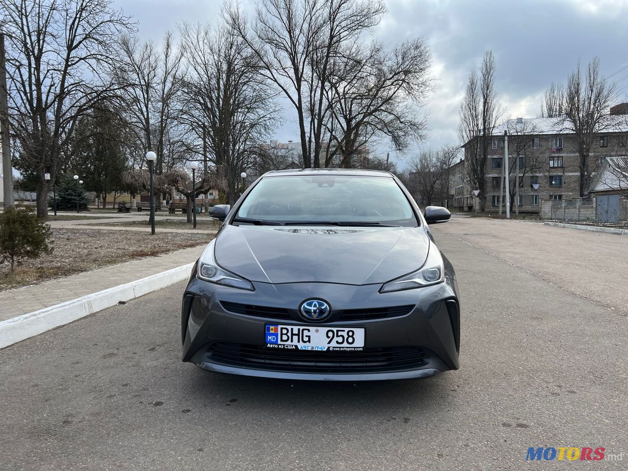 2020' Toyota Prius photo #5