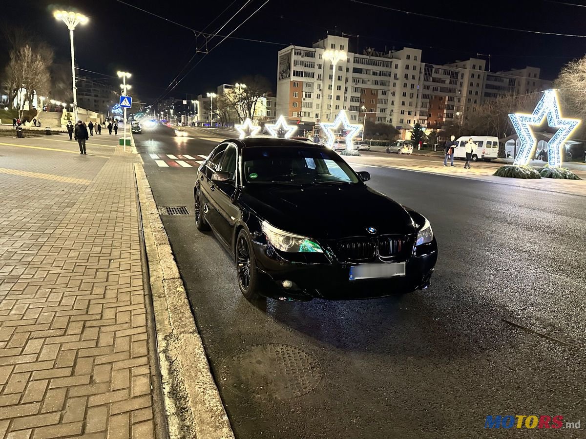 2009' BMW 5 Series photo #1