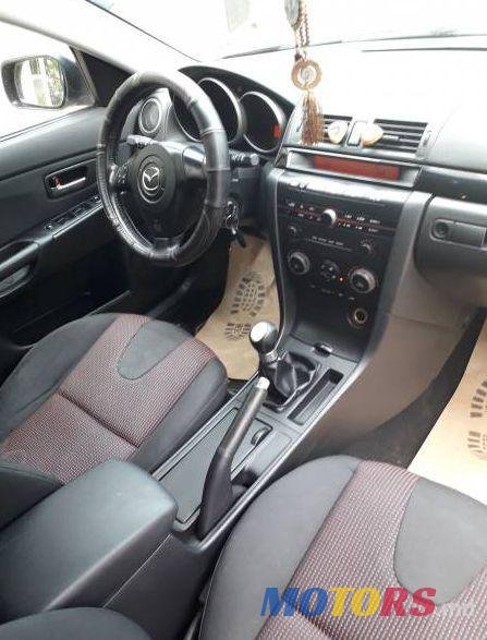 2004' Mazda 3 photo #2