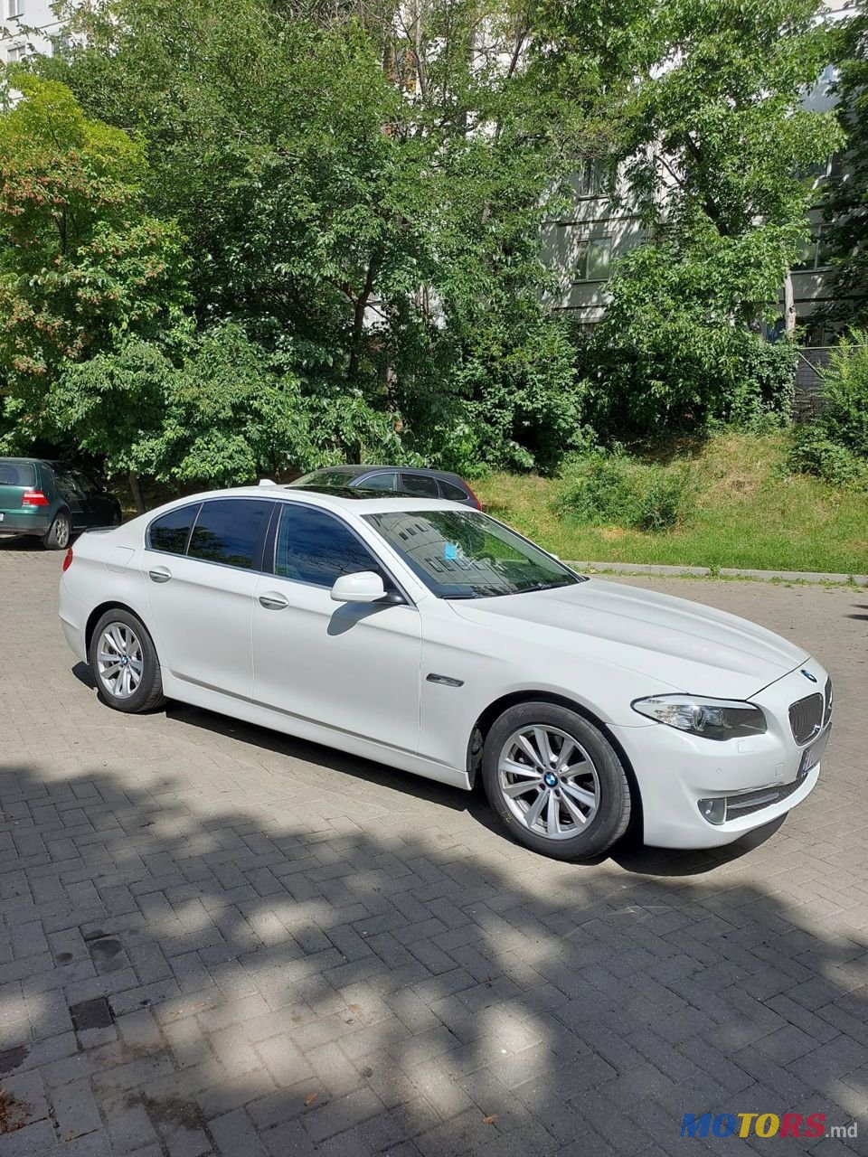 2013' BMW 5 Series photo #5