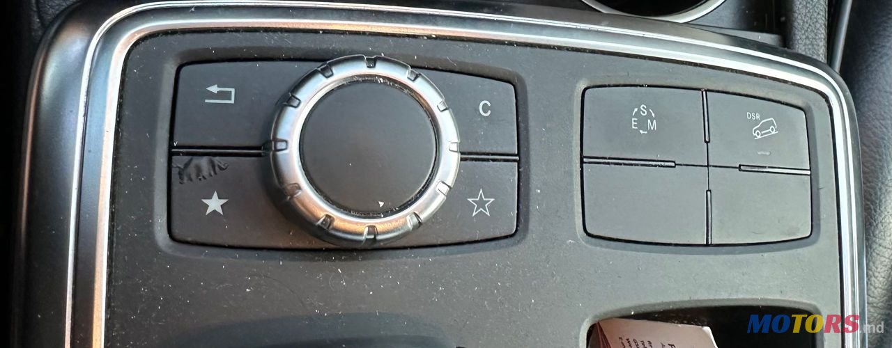 2012' Mercedes-Benz M Класс photo #3