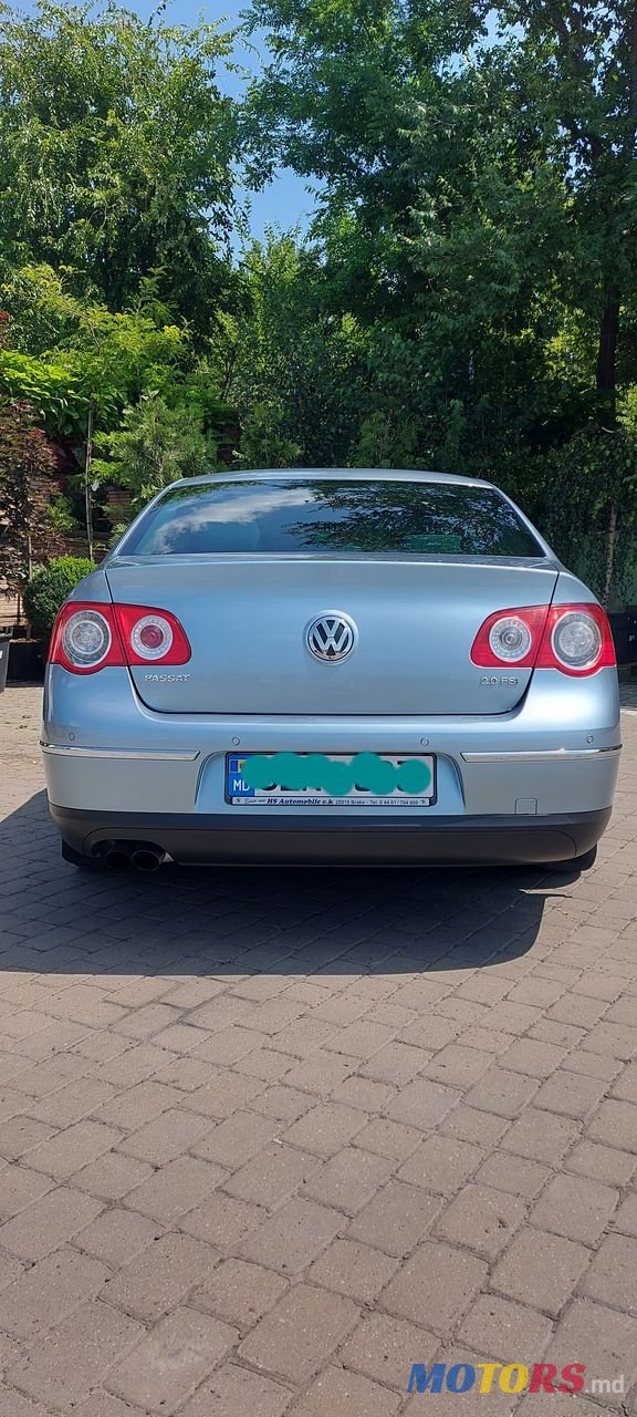 2006' Volkswagen Passat photo #4