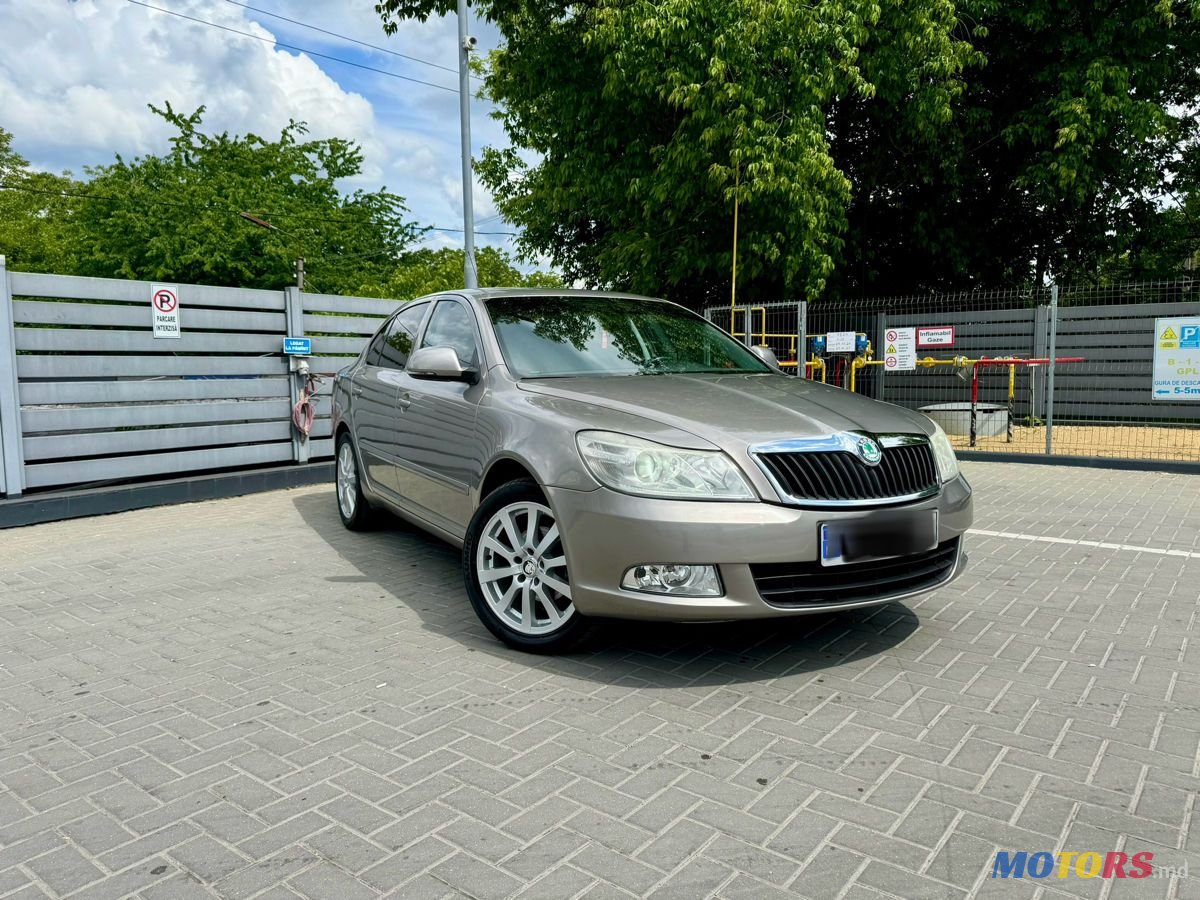 2009' Skoda Octavia photo #3