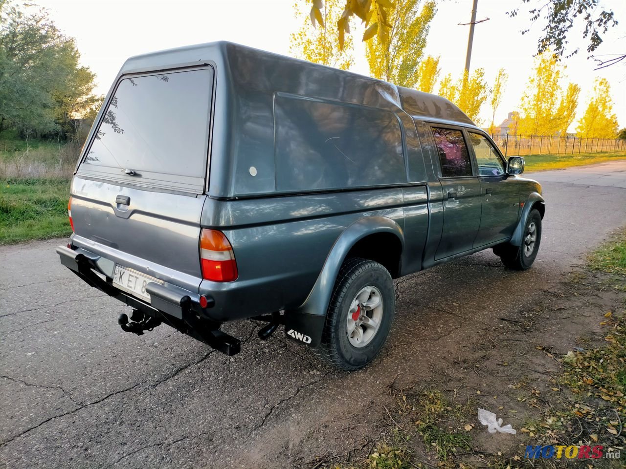 1999' Mitsubishi L Series photo #2