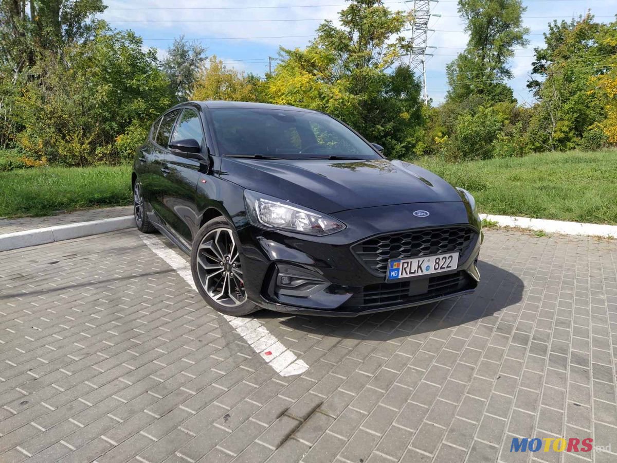 2018' Ford Focus photo #4
