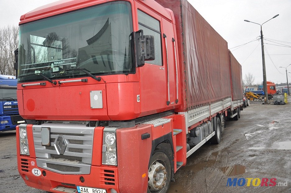 2006' Renault MAGNUM DXI 440.25 PR 6X2 photo #1