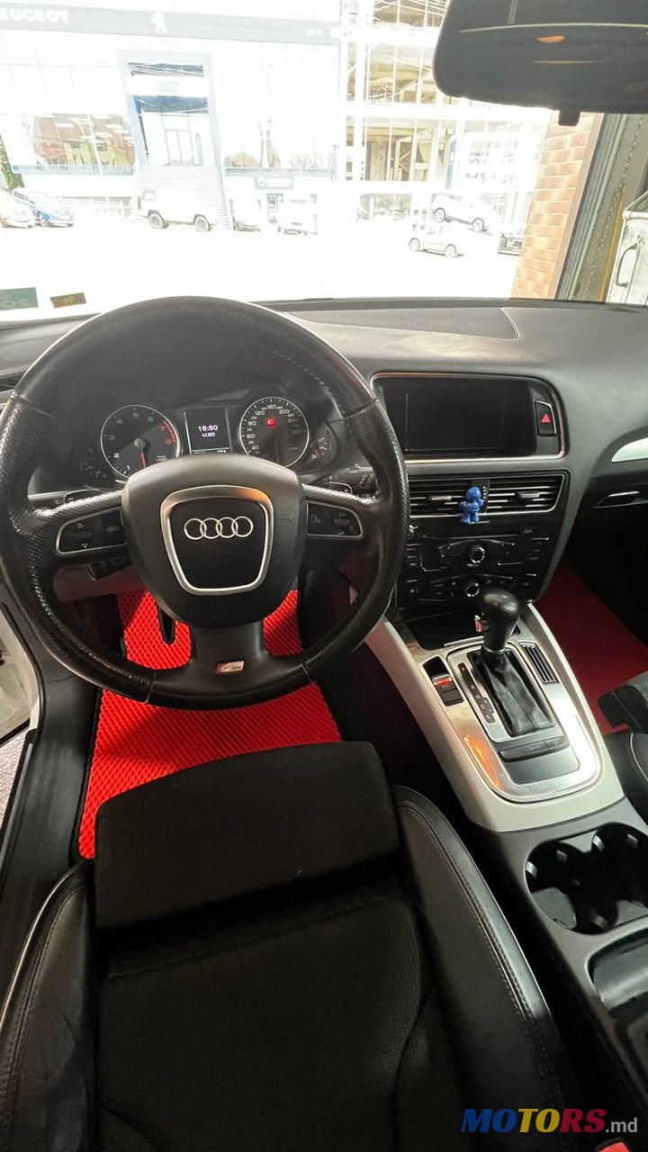 2010' Audi Q5 photo #3