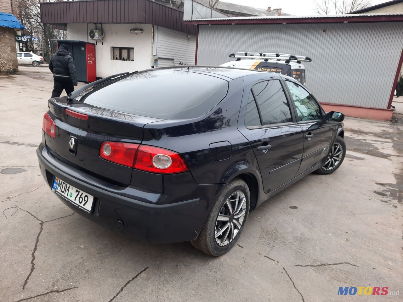 2005' Renault Laguna photo #2