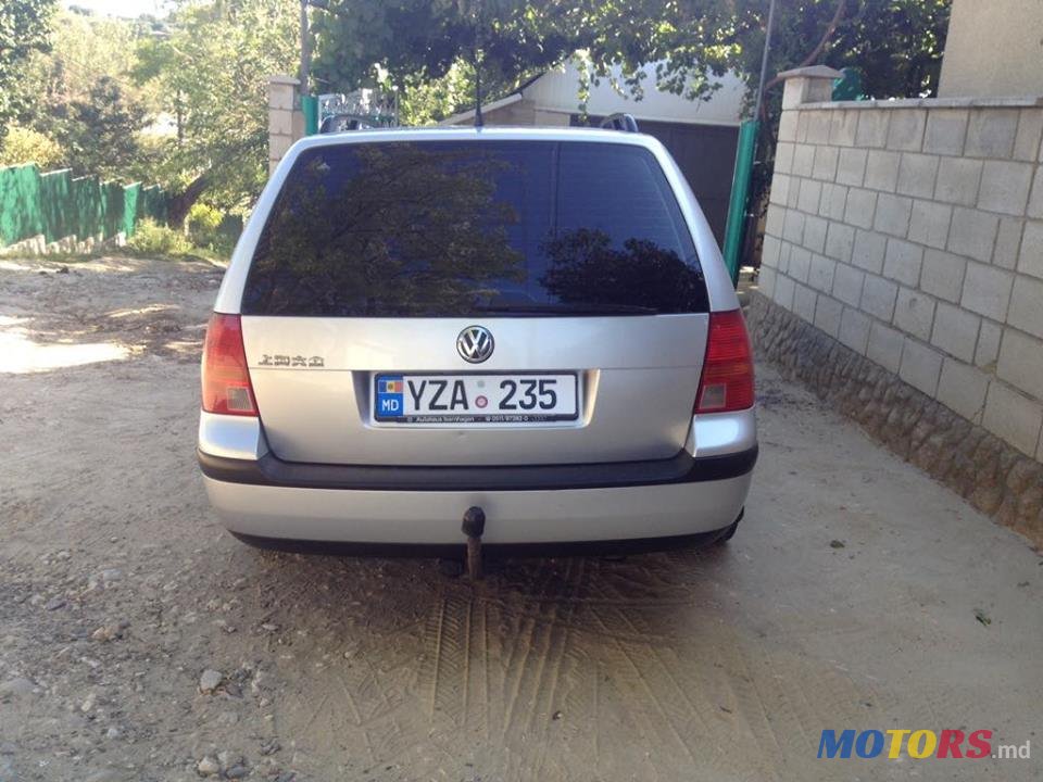 2002' Volkswagen Golf IV photo #5