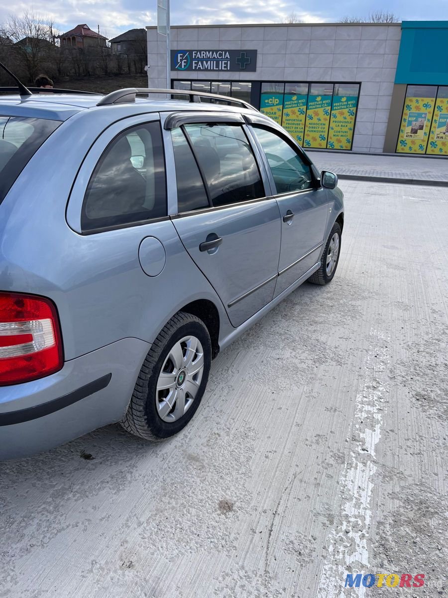 2005' Skoda Fabia photo #3
