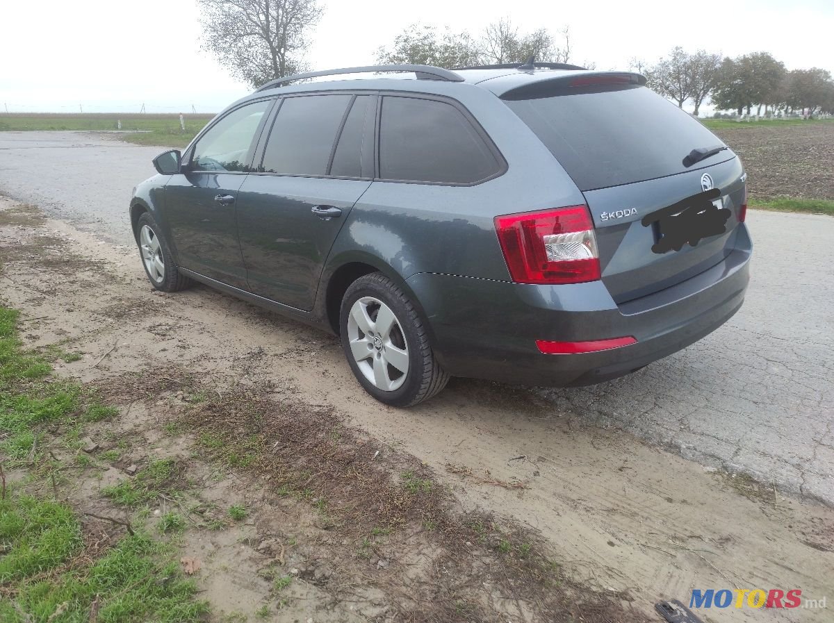 2016' Skoda Octavia photo #3