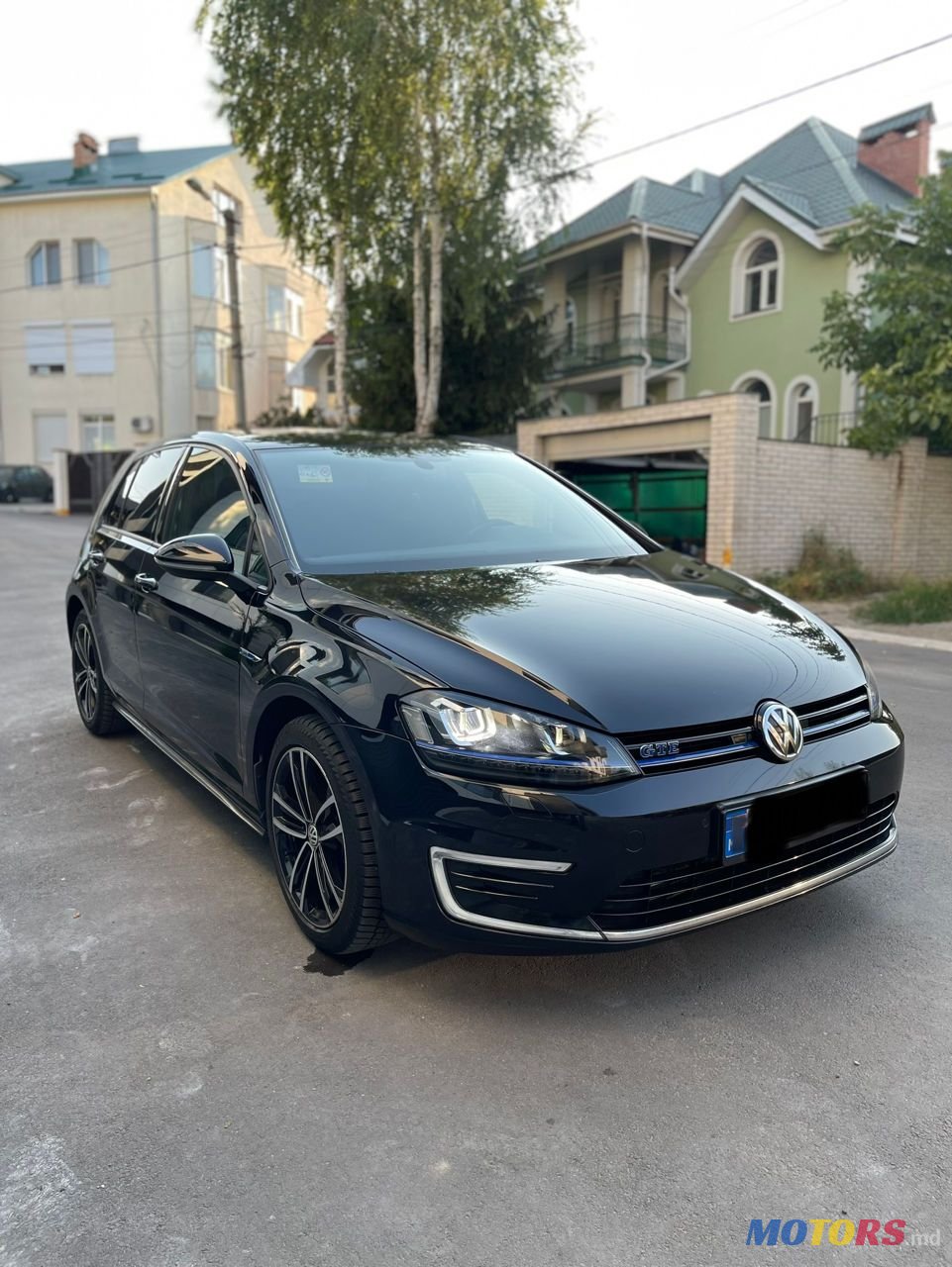 2015' Volkswagen Golf photo #2