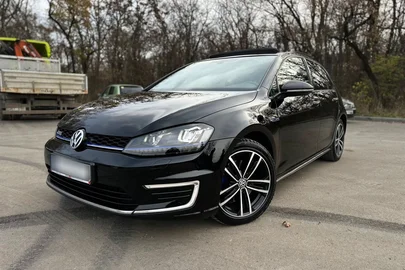 2016' Volkswagen Golf