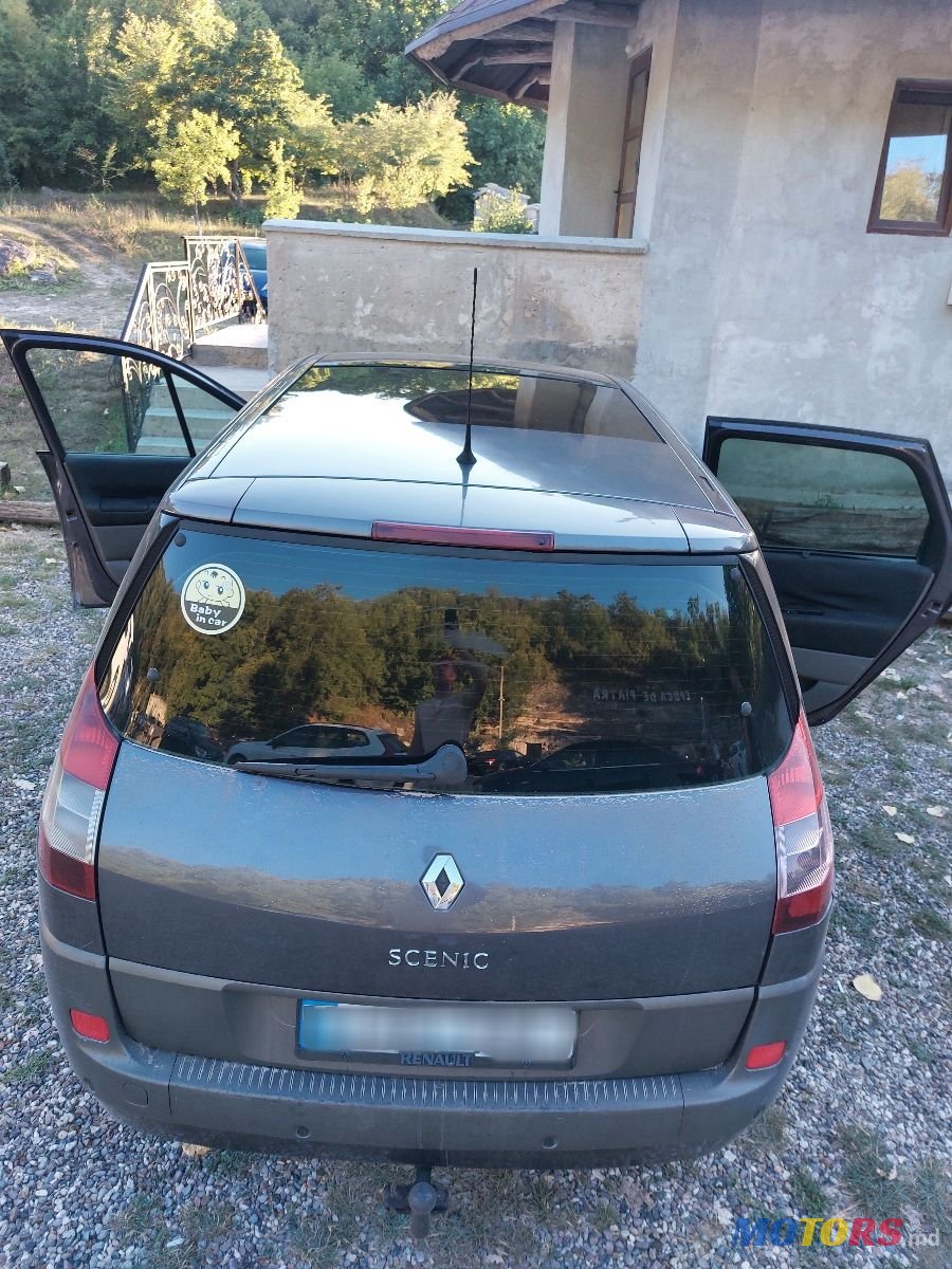 2006' Renault Grand Scenic photo #4