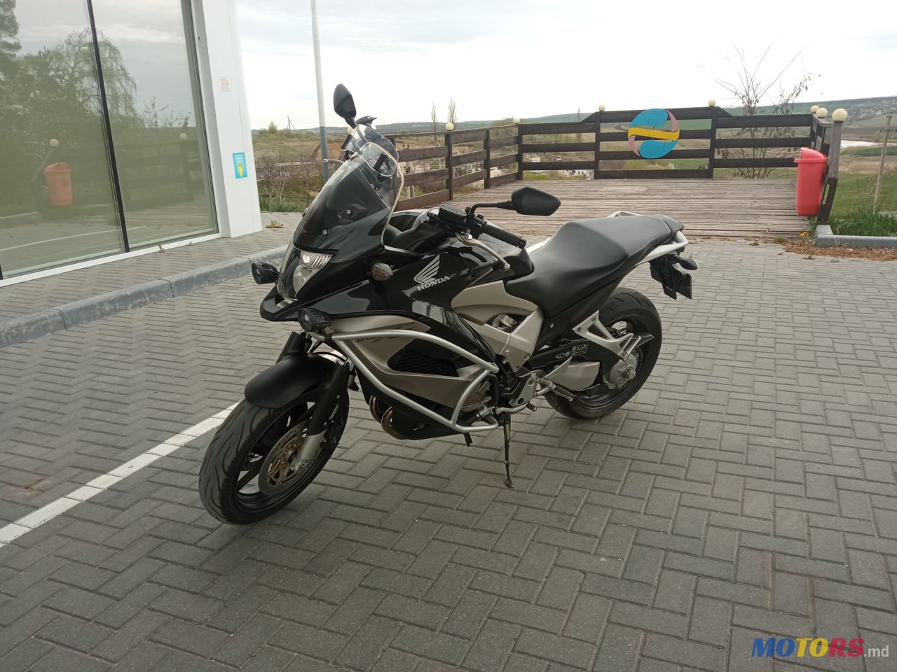 2014' Honda VFR 800X photo #1