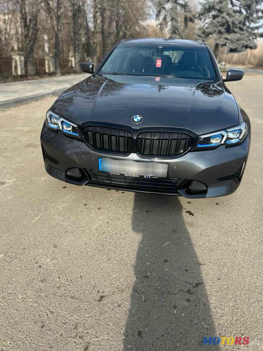 2019' BMW 3 Series photo #1