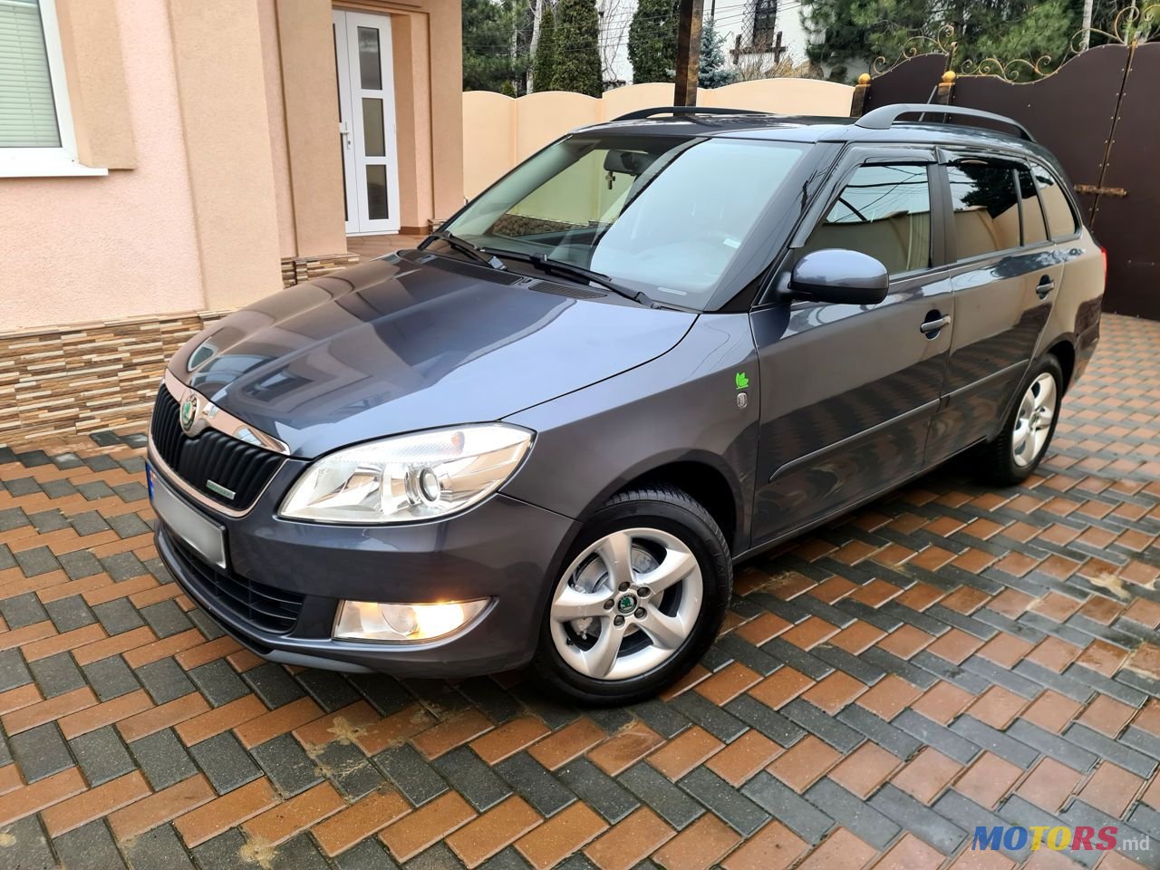 2012' Skoda Fabia photo #1