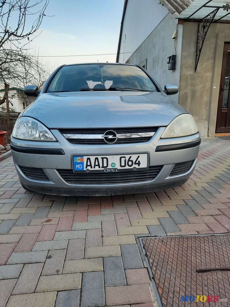 2004' Opel Corsa photo #1