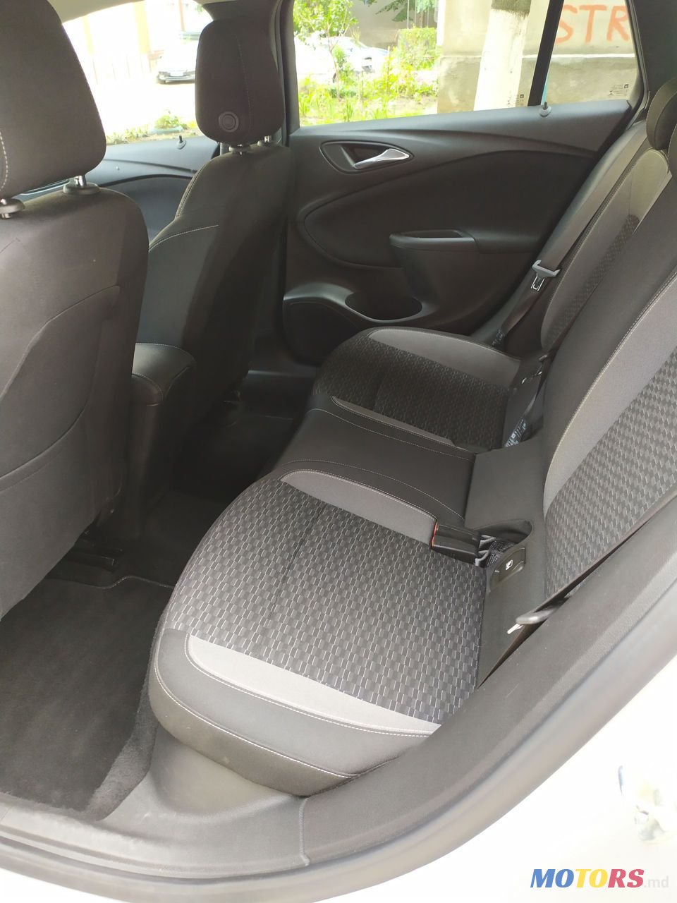 2020' Opel Astra photo #5