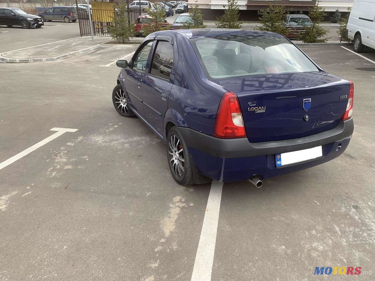 2008' Dacia Logan photo #5